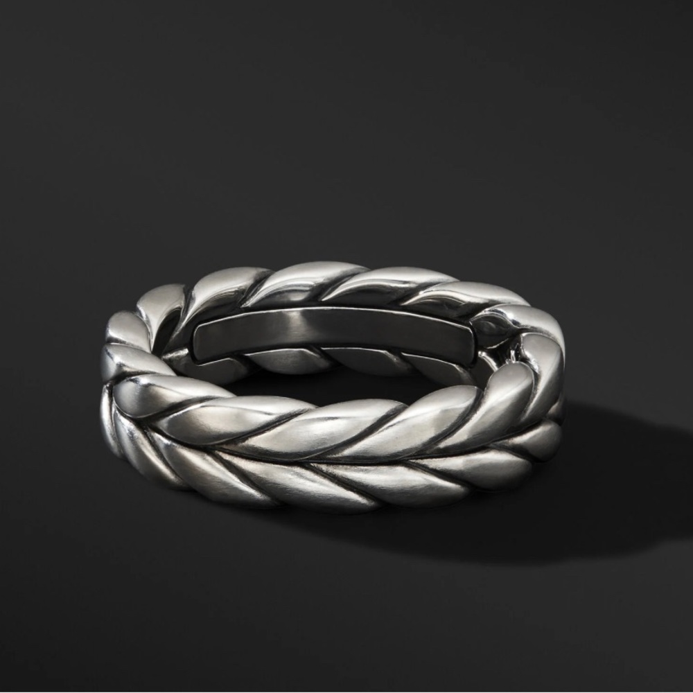 David Yurman CHEVRON BAND RING IN STERLING SILVER